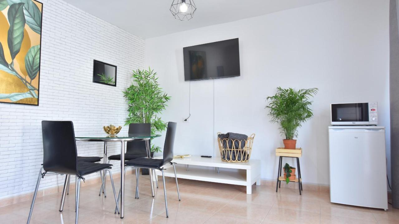 Book Jet - Oasis Pool View Apartment Corralejo Exteriör bild