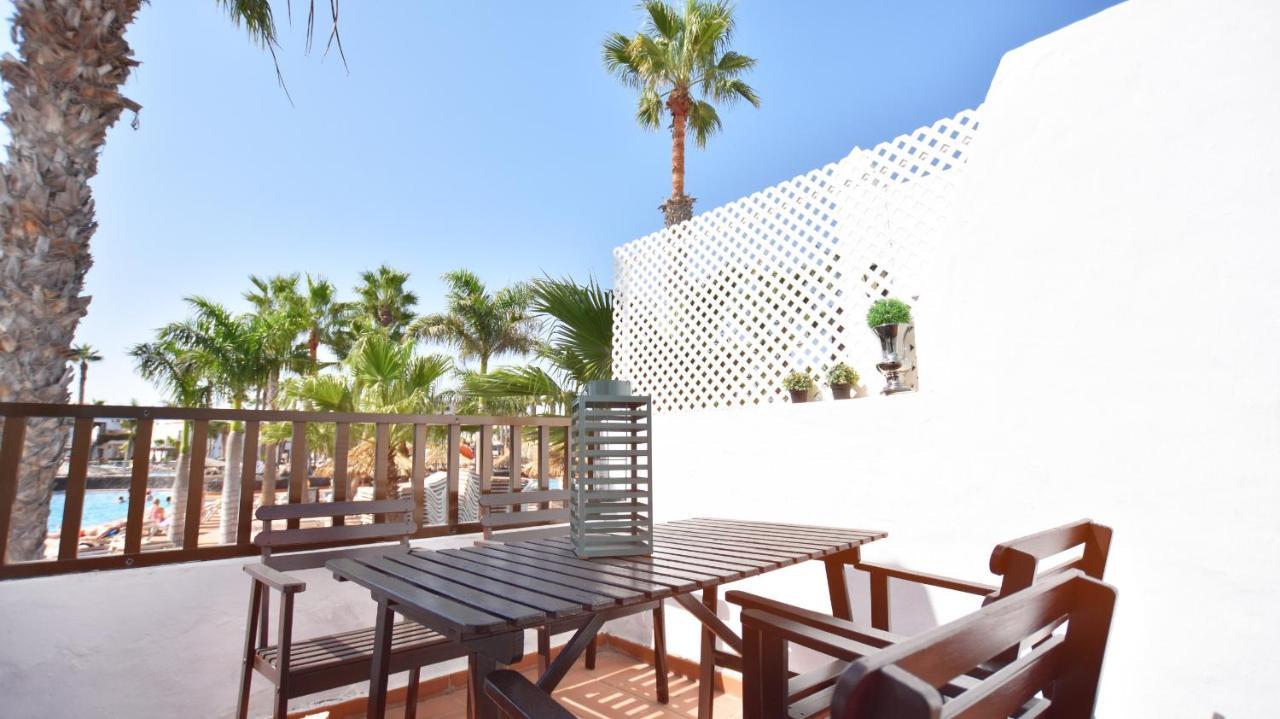 Book Jet - Oasis Pool View Apartment Corralejo Exteriör bild