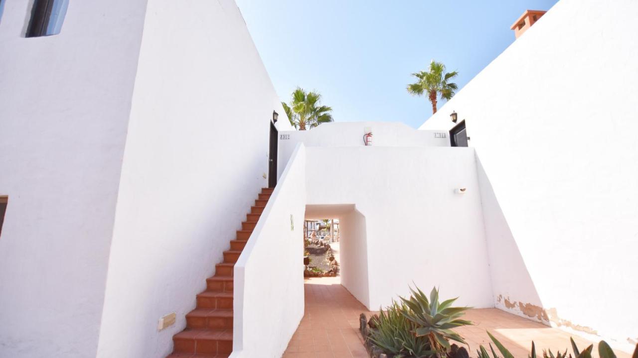Book Jet - Oasis Pool View Apartment Corralejo Exteriör bild