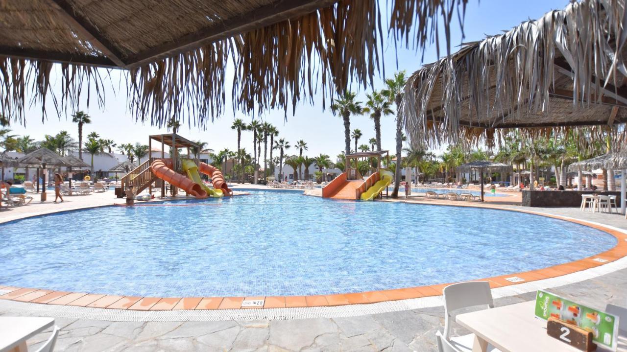 Book Jet - Oasis Pool View Apartment Corralejo Exteriör bild