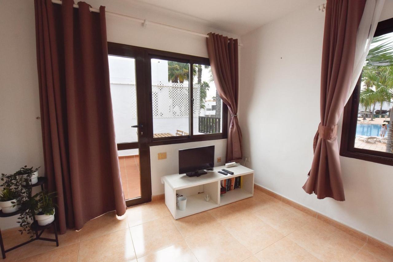 Book Jet - Oasis Pool View Apartment Corralejo Exteriör bild
